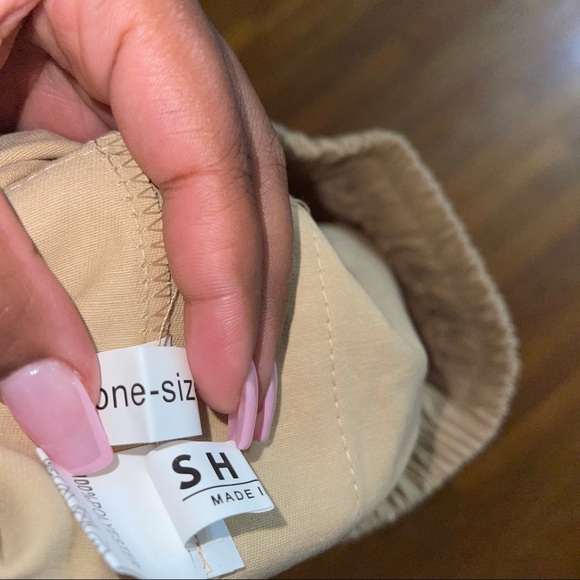 NWOT SHEIN Cargo Shorts - Picture 3 of 3